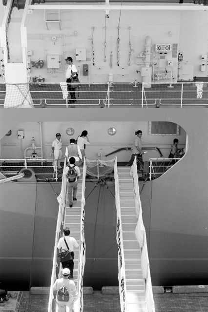 Uʐ^Ao f-2009.07.26Yokohama-IIIf-Summicron50mmF2-ACROS100-002.jpg 2009.07.26<BR>l<BR>Vf Summicron50/2<BR>ACROS100 D76 1:1