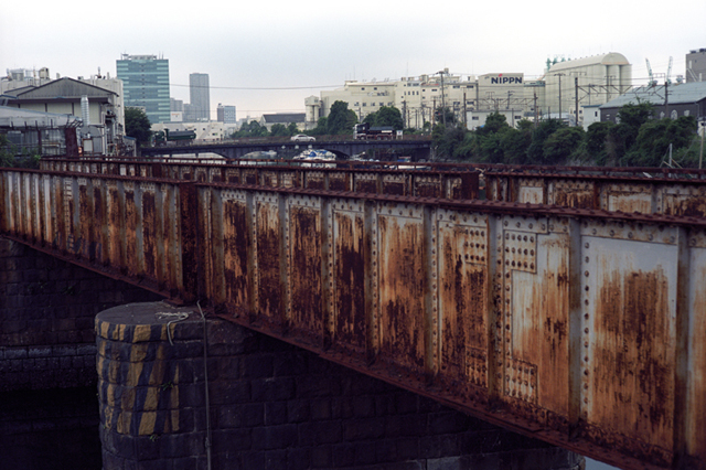 Uʐ^Ao f-2009.08.08Yokohama-IIIf-Summicron50mmF2-EKTAR100-104.jpg 2009.08.08<BR>l<BR>Vf Summicron50/2<BR>Ektar100