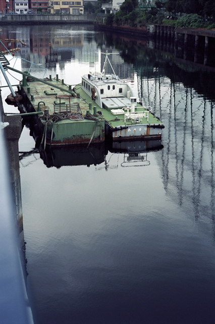 Uʐ^Ao f-2009.08.08Yokohama-IIIf-Summicron50mmF2-EKTAR100-117.jpg 2009.08.08<BR>l<BR>Vf Summicron50/2<BR>Ektar100