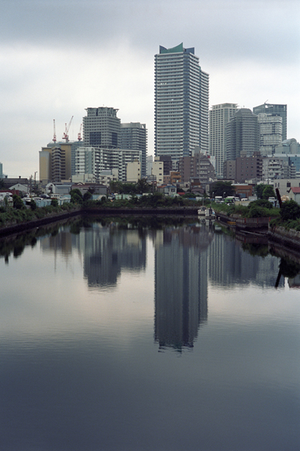 Uʐ^Ao f-2009.08.08Yokohama-IIIf-Summicron50mmF2-EKTAR100-118.jpg 2009.08.08<BR>l<BR>Vf Summicron50/2<BR>Ektar100