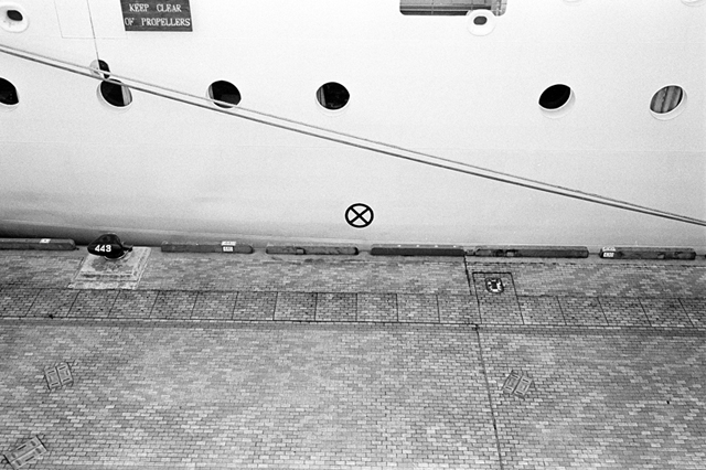 Uʐ^Ao f-2010.04.18Yokohama-Ikon-Biogon35mmF2.8-Y2-400TX-330.jpg 2010.04.18<BR>l<BR>IKON Biogon35/2.8<BR>Y2 400TX D76 1:1