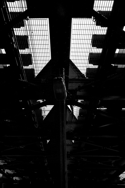 Uʐ^Ao f-2010.05.09Kanagawashinmachi-Shinkoyasu-Ikon-Biogon35mmF2.8-ACROS100-009.jpg 2010.05.09<BR>_ސVEVq<BR>IKON Biogon35/2.8<BR>ACROS100 D76 1:1