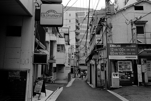 Uʐ^Ao f-2010.06.20-26Yamate-Honmoku-Oimachi-Nihonbashi-Ikon-GR28mmF2.8-400TX-016.jpg 2010.06.20-26 R<BR>{qE䒬E{<BR>IKON GR28/2.8<BR>400TX D76 1:1