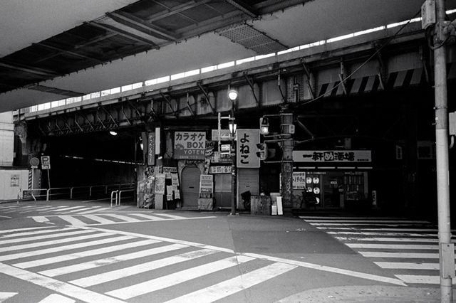 Uʐ^Ao f-2010.06.20-26Yamate-Honmoku-Oimachi-Nihonbashi-Ikon-GR28mmF2.8-400TX-017.jpg 2010.06.20-26 R<BR>{qE䒬E{<BR>IKON GR28/2.8<BR>400TX D76 1:1