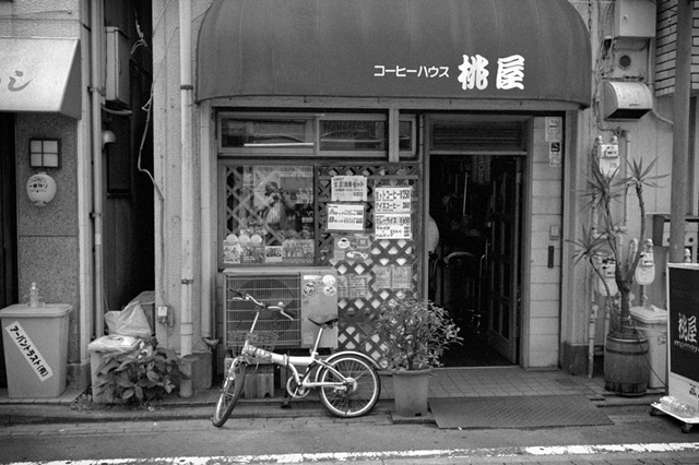 Uʐ^Ao f-2013.06.29Yokohama-Summaron35mmF3.5-BW400CN-14.jpg 2013.06.29<BR>l<BR>IKON Summaron35/3.5<BR>BW400CN