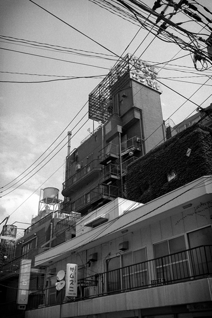 Uʐ^Ao f-2013.06.29Yokohama-Summaron35mmF3.5-BW400CN-25.jpg 2013.06.29<BR>l<BR>IKON Summaron35/3.5<BR>BW400CN