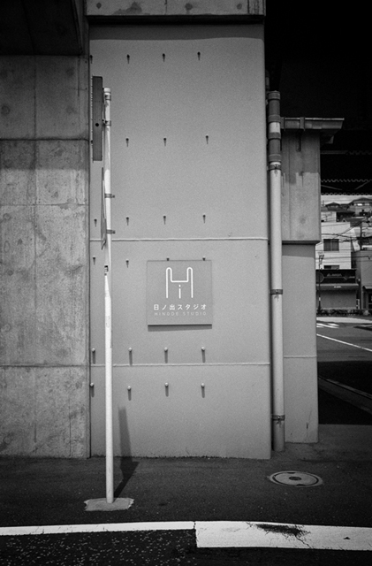 Uʐ^Ao f-2013.06.30Yokohama-Ikon-Summaron35mmF3.5-BW400CN-01.jpg 2013.06.30<BR>l<BR>IKON Summaron35/3.5<BR>BW400CN