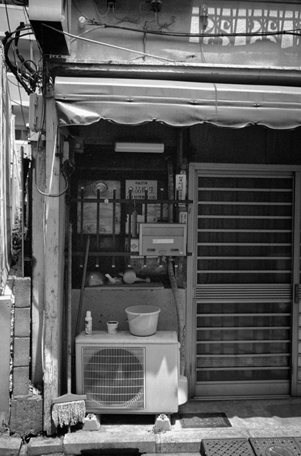 Uʐ^Ao f-2013.06.30Yokohama-Ikon-Summaron35mmF3.5-BW400CN-10.jpg 2013.06.30<BR>l<BR>IKON Summaron35/3.5<BR>BW400CN