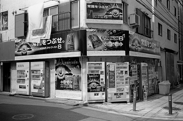 Uʐ^Ao f-2013.07.13Yokohama-IKON-Y2-Summaron35mmF3.5-400TX-024.jpg 2013.07.13<BR>l<BR>IKON Y2 Summaron35/3.5<BR>400TX D76 1:1