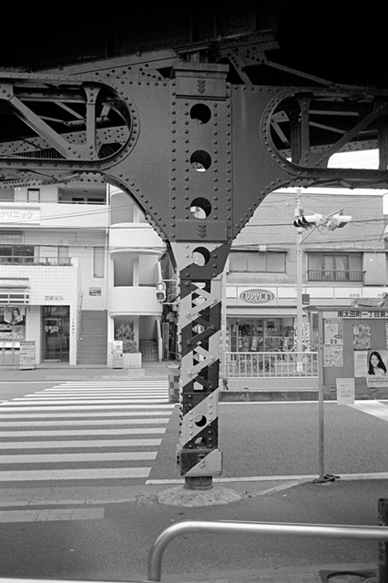 Uʐ^Ao f-2013.07.20Yokohama-IKON-Summicron35mmF2-400TX-16.jpg 2013.07.20<BR>l<BR>IKON Summicron35/F2<BR>400TX D76 1:1