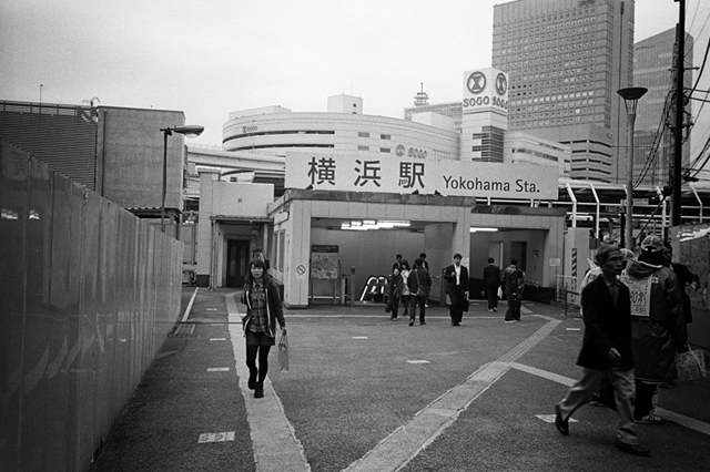 Uʐ^Ao f-2013.11.02Yokohama-M4-Summilux35mmF1.4-400TX-16.jpg 2013.11.02<BR>l<BR>M4 Summilux35/1.4<BR>400TX D76 1:1