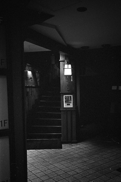 Uʐ^Ao f-2013.11.02Yokohama-M4-Summilux35mmF1.4-400TX-19.jpg 2013.11.02<BR>l<BR>M4 Summilux35/1.4<BR>400TX D76 1:1