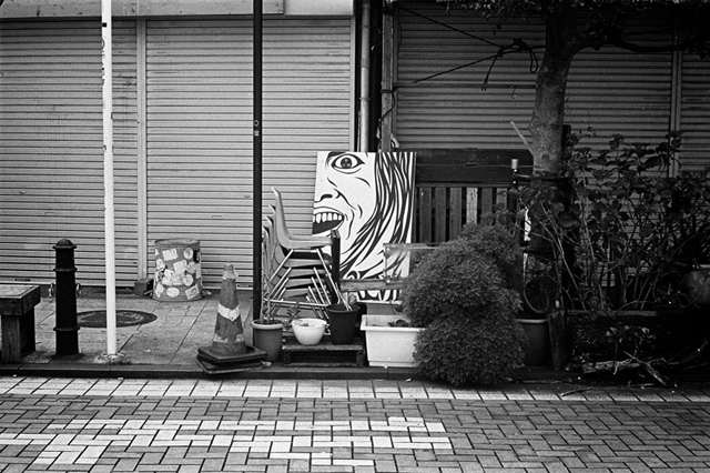 Uʐ^Ao f-2013.12.08Yokosuka-Shioiri-M4-Summilux50mmF1.4-400TX-01.jpg 2013.12.08<BR>{ <BR>M4 Summilux50mmF1.4<BR>400TX D76 1:1