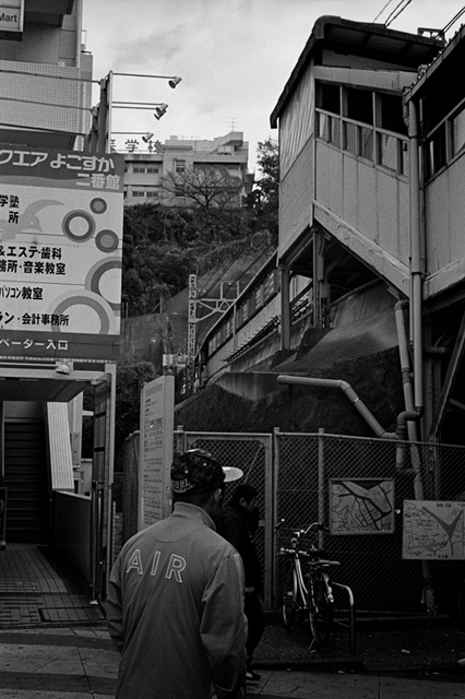 Uʐ^Ao f-2013.12.08Yokosuka-Shioiri-M4-Summilux50mmF1.4-400TX-03.jpg 2013.12.08<BR>{ <BR>M4 Summilux50mmF1.4<BR>400TX D76 1:1