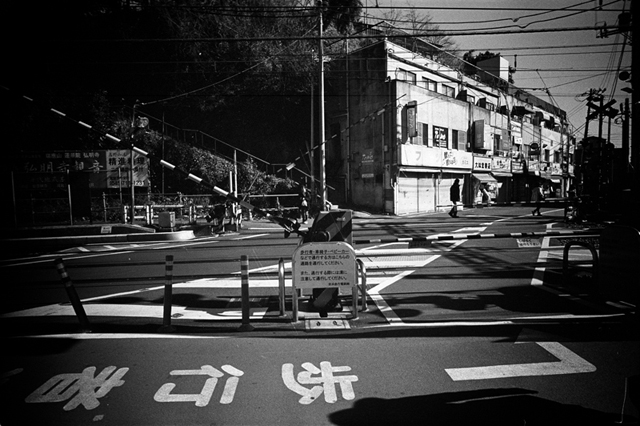 Uʐ^Ao f-2014.01.19Yokohama-M4-SuperAngulon21mmF4-400TX-D76-undiluted-20.jpg 2014.01.19<BR>l<BR>M4 Super-Angulon21mmF4<BR>400TX D76 undiluted