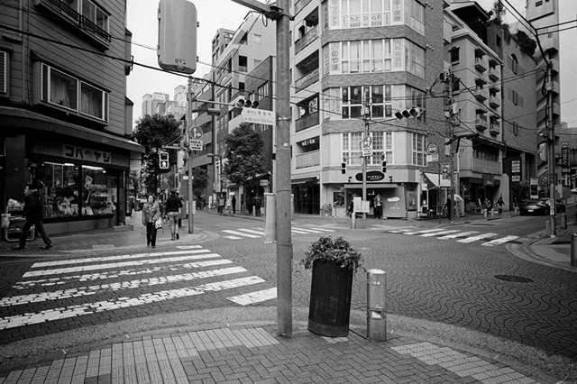 Uʐ^Ao f-2014.02.02Tokyo-M4-Ultron21mmF1.8-400TX-D76-undiluted-20.jpg 2014.02.02<BR><BR>M4 Ultron21mmF1.8<BR>400TX D76 undiluted