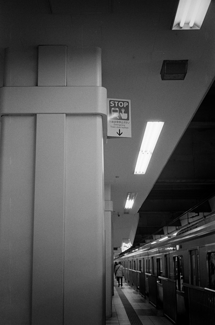 Uʐ^Ao f-2014.03.08Yokohama-M3-Summicron50mmF2-400TX-D76-undiluted-08.jpg 2014.03.08<BR>l<BR>M3 Summicron50mmF2<BR>400TX D76 undiluted