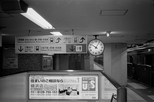 Uʐ^Ao f-2014.03.08Yokohama-M3-Summicron50mmF2-400TX-D76-undiluted-11.jpg 2014.03.08<BR>l<BR>M3 Summicron50mmF2<BR>400TX D76 undiluted