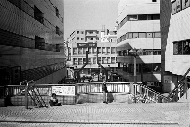 Uʐ^Ao f-2014.03.08Yokohama-M3-Summicron50mmF2-400TX-D76-undiluted-25.jpg 2014.03.08<BR>l<BR>M3 Summicron50mmF2<BR>400TX D76 undiluted