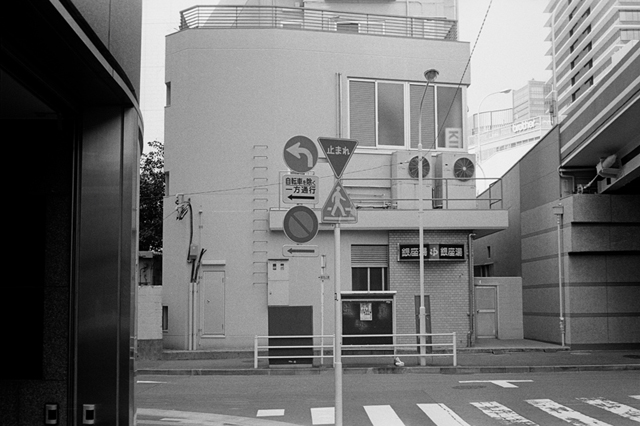 Uʐ^Ao f-2014.03.09Tokyo-M3-Summicron50mmF2-400TX-D76-undiluted-15.jpg 2014.03.09<BR><BR>M3 Summicron50mmF2<BR>400TX D76 undiluted