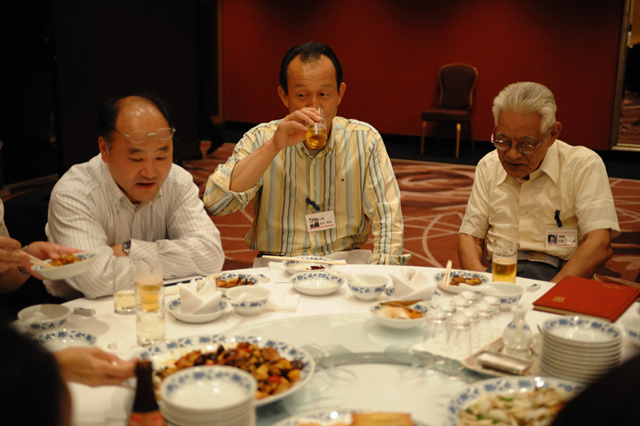 1970年卒業 西谷中学校同窓会 f-2008.09.20-2088.jpg 2008.09.20<BR>1970年卒業<BR>西谷中学同窓会