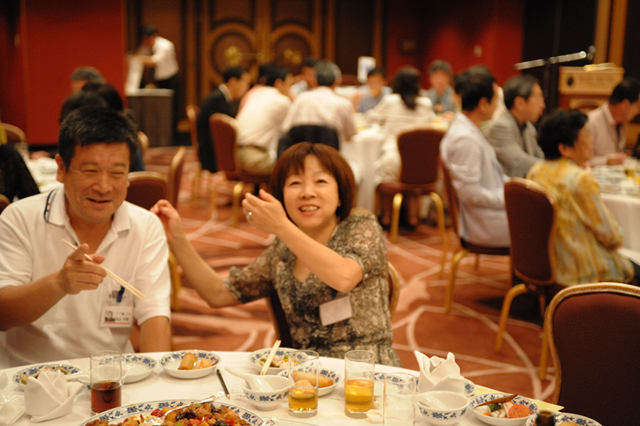 1970年卒業 西谷中学校同窓会 f-2008.09.20-2110.jpg 2008.09.20<BR>1970年卒業<BR>西谷中学同窓会