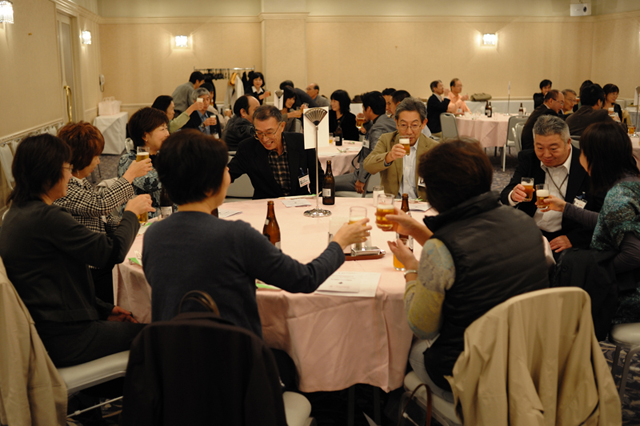 1970年卒業 西谷中学校同窓会 f-2010.10.30Nishiya-062-0273.jpg 2010.10.30<BR>1970年卒業<BR>西谷中学同窓会