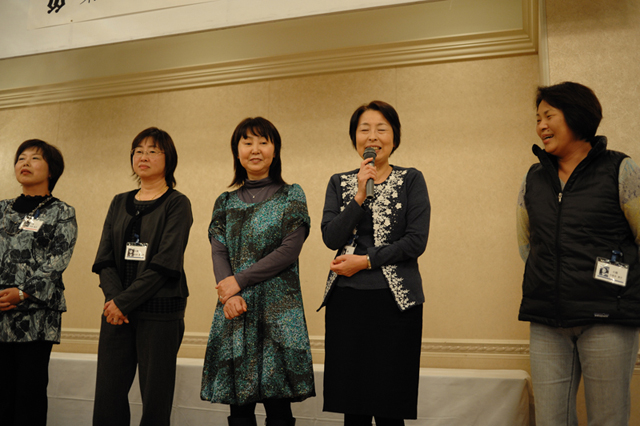 1970年卒業 西谷中学校同窓会 f-2010.10.30Nishiya-172-0555.jpg 2010.10.30<BR>1970年卒業<BR>西谷中学同窓会