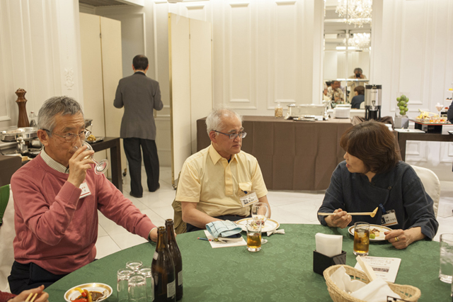 1970年卒業 西谷中学校同窓会 f-2017.04.22-Nishiya1970-161.jpg 2017.04.22<BR>1970年卒業<BR>西谷中学同窓会