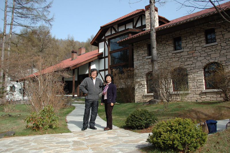 ���U���ʐ^�A���o�� f-2006.05.01-6381-800.jpg 2006.04.30-05.01<BR>����