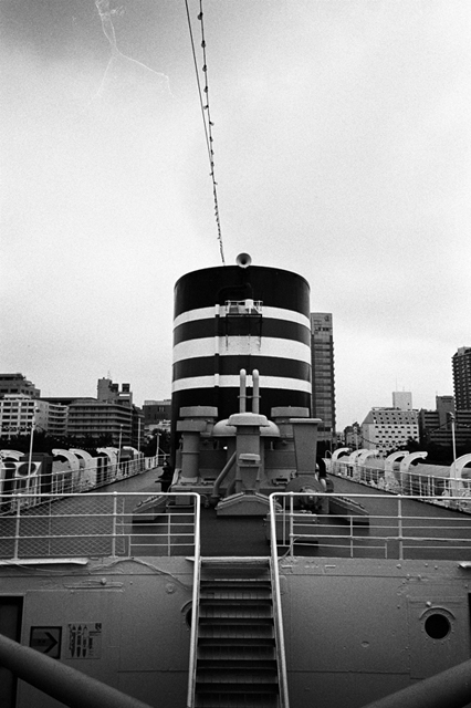 ���U���ʐ^�A���o�� f-3017-2008.08.17-GR1v-400TX.jpg 2008.08.16-17<BR>�X���<BR>D3 GR1v<BR>400TX D76 1:1