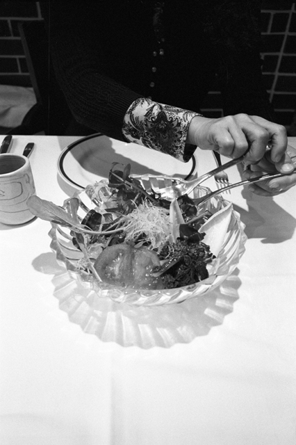 ���U���ʐ^�A���o�� f-2009.02.11-Ginza-GR1v-400TX-002.jpg 2009.02.11<BR>����E�b���<BR>GR1v 400TX D76 1:1