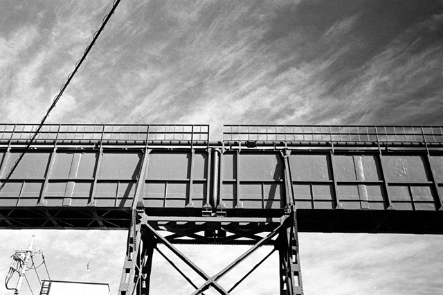 ���U���ʐ^�A���o�� f-2010.01.09-23Yokohama-IIIf-Summicron35mmF2ASPH-Y2-PRESTO400-ACROS100-032.jpg 2010.01.09-23<BR>���l<BR>�Vf Summicron35/2ASPH<BR>Y2 PRESTO400 ACROS100