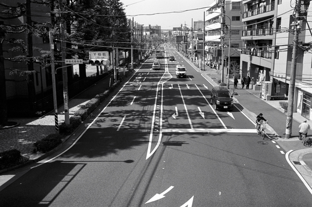 ���U���ʐ^�A���o�� f-2010.03.14Yokohama-IIIf-Summicron35mmF2-ACROS100-004.jpg 2010.03.14-22<BR>���l�E�H�c<BR>�Vf Summicron35/2<BR>ACROS100 D76 1:1
