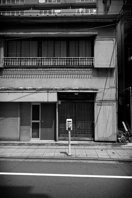 ���U���ʐ^�A���o�� f-2013.06.29Yokohama-Summaron35mmF3.5-BW400CN-41.jpg 2013.06.29<BR>���l<BR>IKON Summaron35/3.5<BR>BW400CN