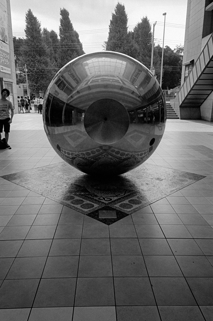 ���U���ʐ^�A���o�� f-2013.07.27Yokohama-IKON-GR28mmF2.8-400TX-13.jpg 2013.07.27<BR>���l<BR>IKON GR28/2.8<BR>400TX D76 1:1