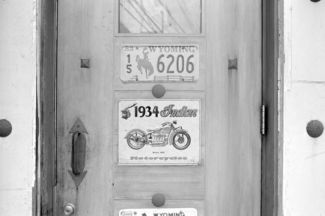 ���U���ʐ^�A���o�� f-2013.08.10Yokohama-IKON-Elmarit28mmF2.8-ACROS100-10.jpg 2013.08.10<BR>���l<BR>IKON Elmarit28/2.8<BR>ACROS100 D76 1:1