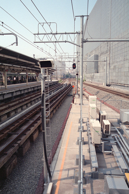 ���U���ʐ^�A���o�� f-2013.08.11Yokohama-IKON-Elmarit28mmF2.8-PN400N-236.jpg 2013.08.11<BR>���l<BR>IKON Elmarit28/2.8<BR>PN400N
