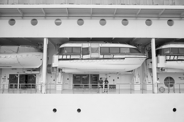 ���U���ʐ^�A���o�� f-2013.08.24Yokohama-IKON-Elmarit28mmF2.8-ACROS100-022.jpg 2013.08.24<BR>���l<BR>IKON Elmarit28/2.8<BR>ACROS100 D76 1:1