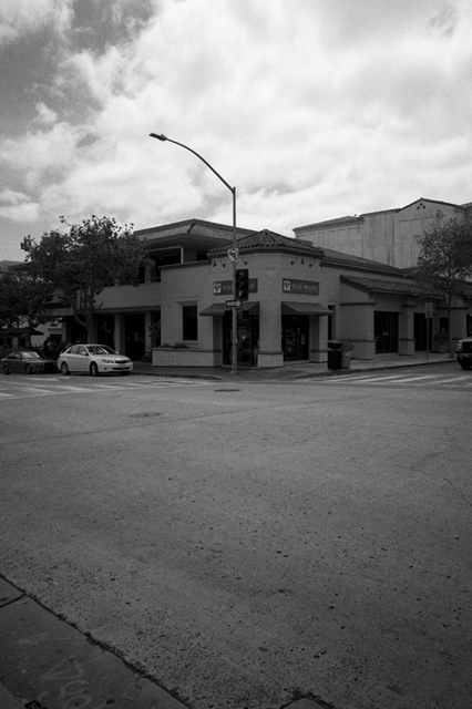 ���U���ʐ^�A���o�� f-2013.09.09-12Monterey-GRD5-142.jpg 2013.09.09-12<BR>�����g���[<BR>GRD5