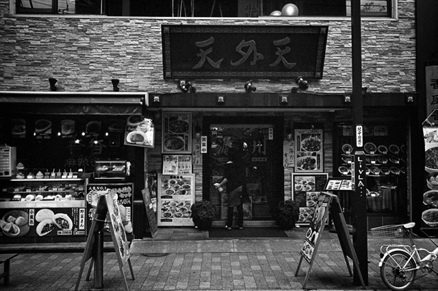 ���U���ʐ^�A���o�� f-2013.11.10-2Yokohama-M4-Summilux35mmF1.4-400TX-33.jpg 2013.11.10<BR>���l-2<BR>M4 Summilux35mmF1.4<BR>400TX D76 1:1