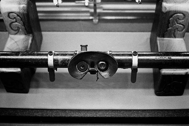 ���U���ʐ^�A���o�� f-2013.12.08Yokosuka-Mikasa-M4-Summilux50mmF1.4-400TX-34.jpg 2013.12.08<BR>���{�� �O�}<BR>M4 Summilux50mmF1.4<BR>400TX D76 1:1