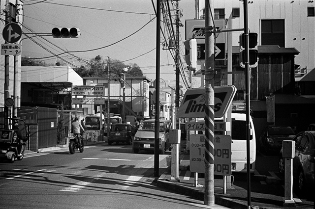 ���U���ʐ^�A���o�� f-2013.12.15Yokohama-M4-Summilux50mmF1.4-400TX-30.jpg 2013.12.15<BR>���l<BR>M4 Summilux50mmF1.4<BR>400TX D76 1:1