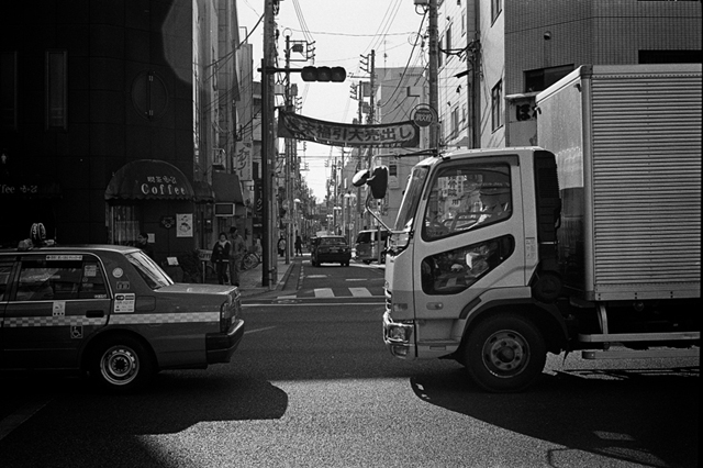 ���U���ʐ^�A���o�� f-2013.12.15Yokohama-M4-Summilux50mmF1.4-400TX-45.jpg 2013.12.15<BR>���l<BR>M4 Summilux50mmF1.4<BR>400TX D76 1:1