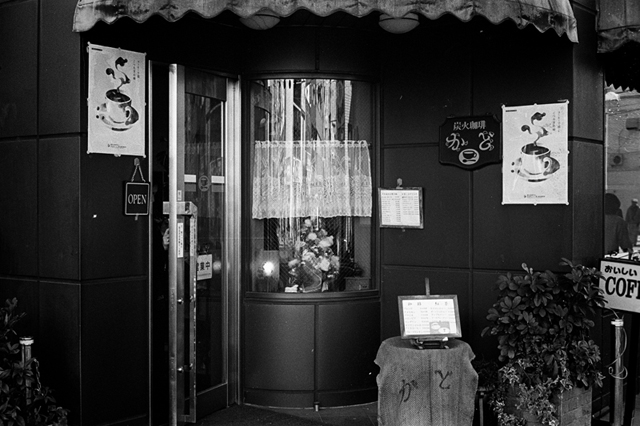 ���U���ʐ^�A���o�� f-2013.12.15Yokohama-M4-Summilux50mmF1.4-400TX-48.jpg 2013.12.15<BR>���l<BR>M4 Summilux50mmF1.4<BR>400TX D76 1:1