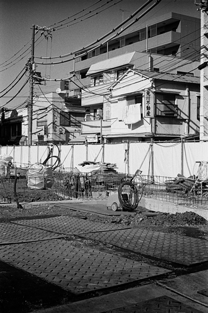 ���U���ʐ^�A���o�� f-2013.12.15Yokohama-M4-Summilux50mmF1.4-400TX-49.jpg 2013.12.15<BR>���l<BR>M4 Summilux50mmF1.4<BR>400TX D76 1:1
