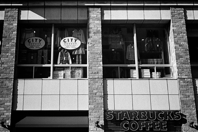 ���U���ʐ^�A���o�� f-2014.01.02Yokhama-F2-Ai50mmF1.8S-400TX-40.jpg 2014.01.02<BR>F2 Ai50mmF1.8S<BR>400TX D76 1:1