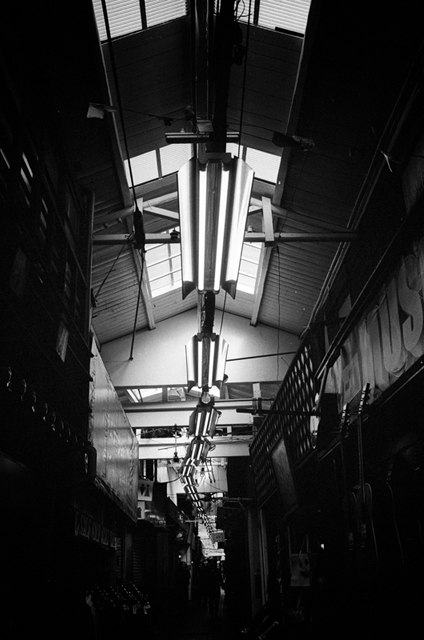 ���U���ʐ^�A���o�� f-2014.01.13Yokohama-M4-Summilux35mmF1.4-PRESTO400-D76-undiluted-039.jpg 2014.01.13<BR>���l<BR>M4 Summilux35mmF1.4<BR>PRESTO400 D76 undiluted