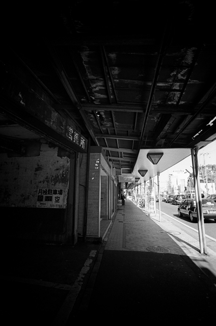���U���ʐ^�A���o�� f-2014.01.19Yokohama-M4-SuperAngulon21mmF4-400TX-D76-undiluted-54.jpg 2014.01.19<BR>���l<BR>M4 Super-Angulon21mmF4<BR>400TX D76 undiluted