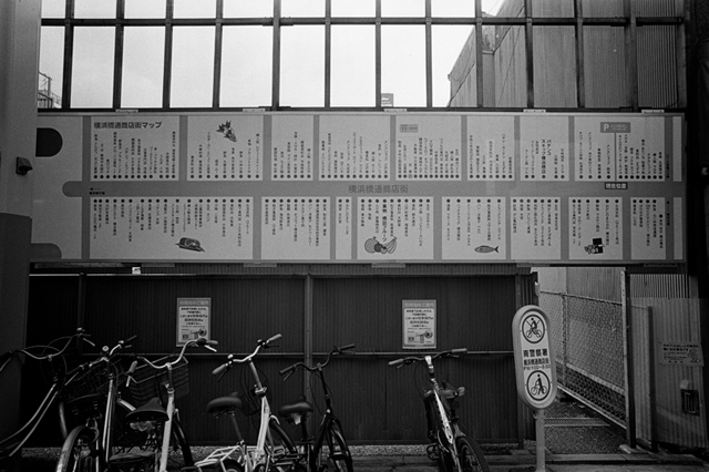 ���U���ʐ^�A���o�� f-2014.01.26Yokohama-M3-Elmarit21mmF2.8ASPH-400TX-D76-undiluted-32.jpg 2014.01.26<BR>���l<BR>M3 Elmarit21mmF2.8ASPH<BR>400TX D76 undiluted